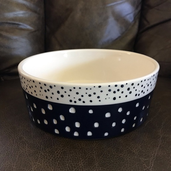 BOOTS & BARKLEY Stoneware Dog Bowl Carved Pattern